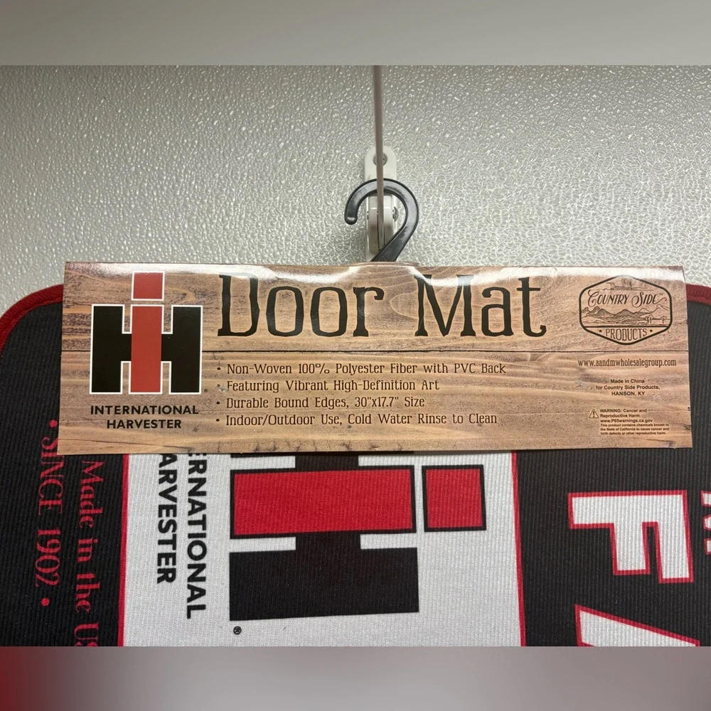 International Harvester Farmall Tractor. 17.7”x30” Rug, indoor/outdoor Black Mat